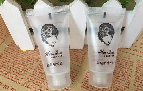光影藝術(shù)與視覺營銷 蘇嵐化妝品的產(chǎn)品攝影與店鋪美學